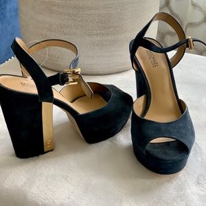 Michael Kors Peep Toe Block Heels in Navy Blue